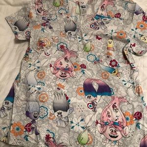 Tooniforms women’s V neck trolls print scrub top